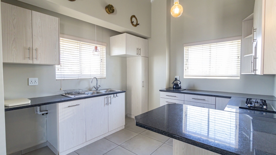 3 Bedroom Property for Sale in Lampiesbaai Western Cape